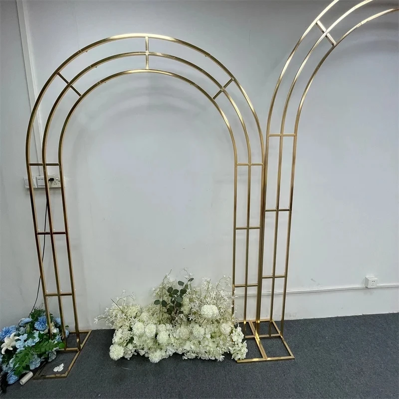 ซุ้มแต่งงานสีทองเมทัลลิก，ร้านข - The Wedding Supply Store บทวิจารณ์และราคา
